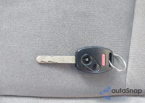 2008 Honda Civic Lx z USA, uszkodzony, nr VIN 2HGFA165X8H514172